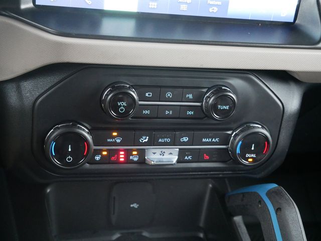 Thumbnail: 2022 Ford Bronco - 16