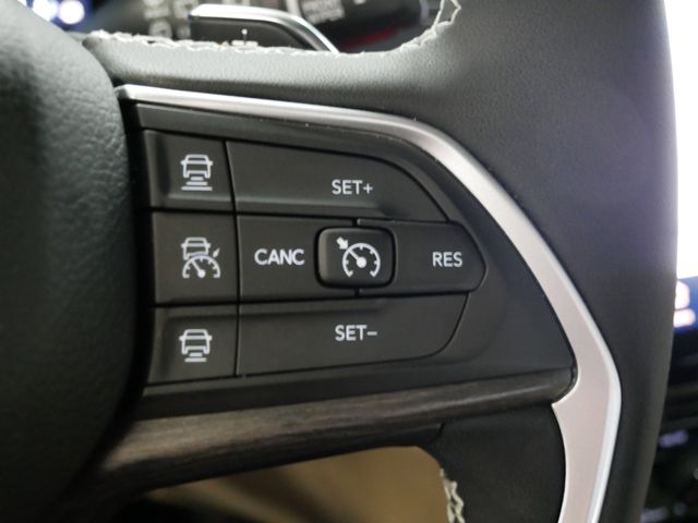 Thumbnail: 2025 Jeep Grand Cherokee - 24