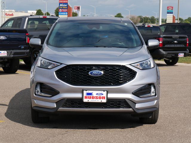 Thumbnail: 2024 Ford Edge - 21