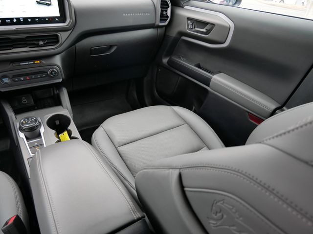 Thumbnail: 2025 Ford Bronco Sport - 11