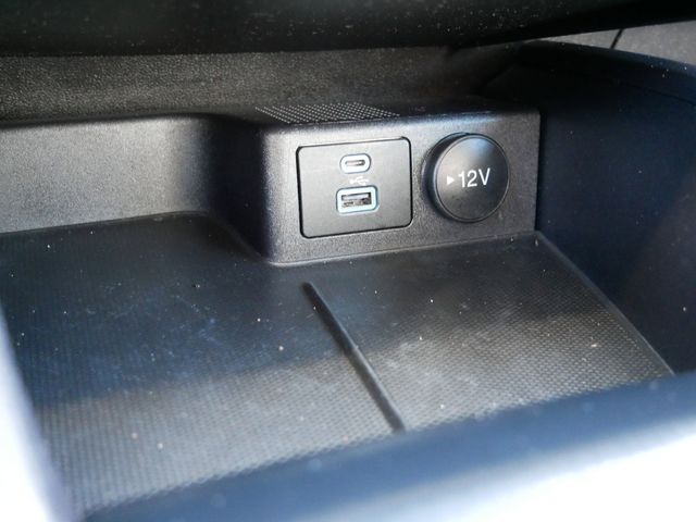 Thumbnail: 2022 Ford Escape - 13