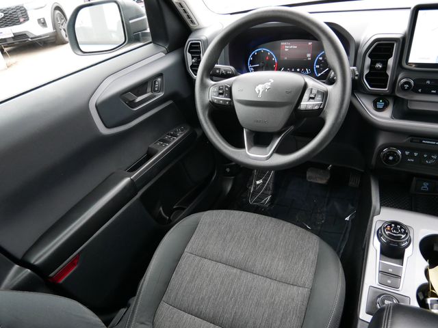 Thumbnail: 2021 Ford Bronco Sport - 7