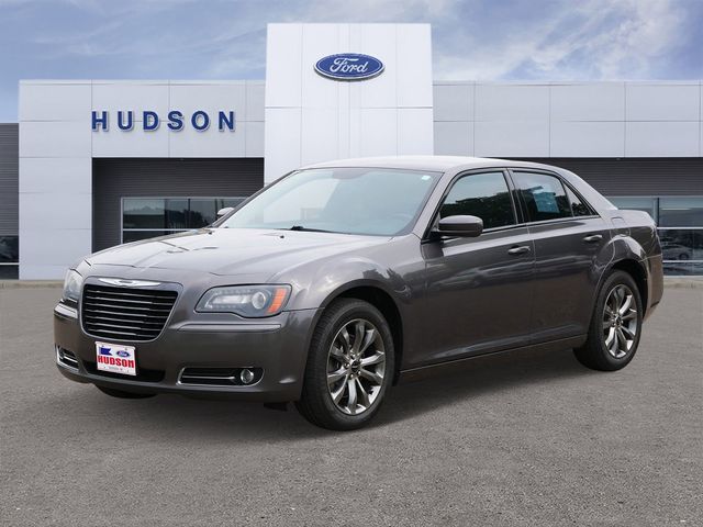 2014 Chrysler 300 S -
                  Hudson, WI