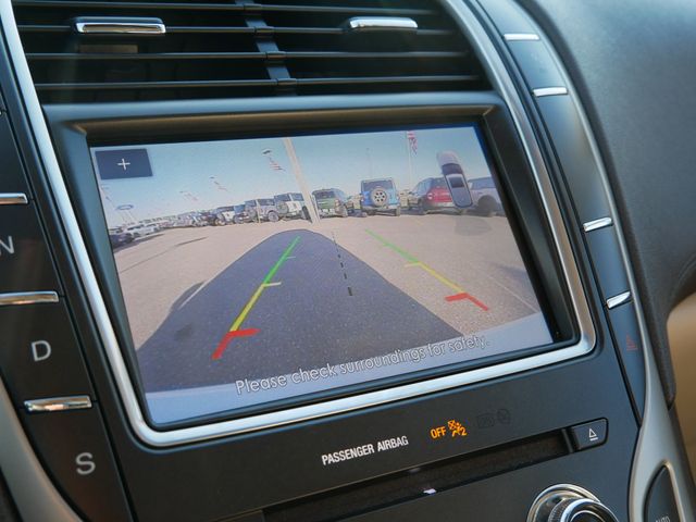 Thumbnail: 2020 Lincoln Nautilus - 15