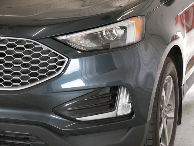 Thumbnail: 2023 Ford Edge - 5