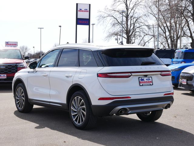 Thumbnail: 2023 Lincoln Corsair - 3