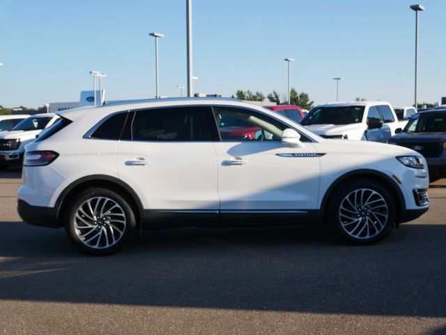 Thumbnail: 2020 Lincoln Nautilus - 18