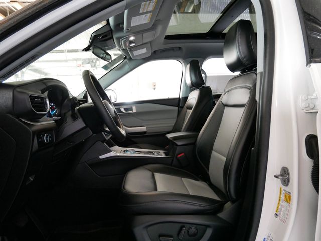 Thumbnail: 2023 Ford Explorer - 8