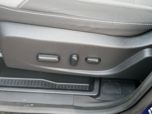 Thumbnail: 2015 Ford Escape - 23