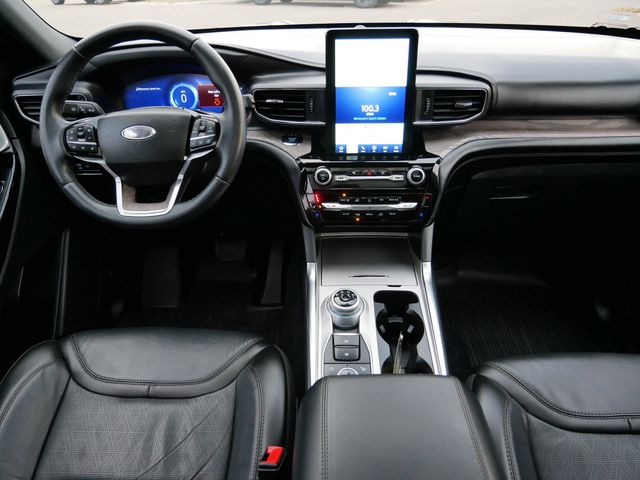 Thumbnail: 2022 Ford Explorer - 8