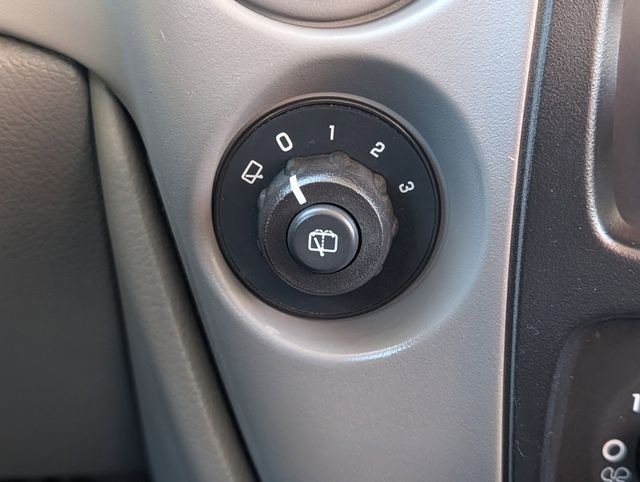 Thumbnail: 2008 Chevrolet TrailBlazer - 17