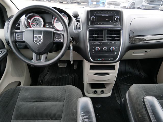 Thumbnail: 2016 Dodge Grand Caravan - 7