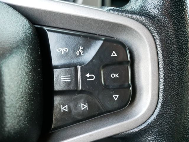 Thumbnail: 2023 Ford Bronco - 28