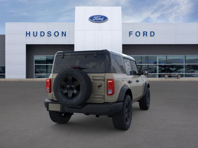 Thumbnail: 2025 Ford Bronco - 8