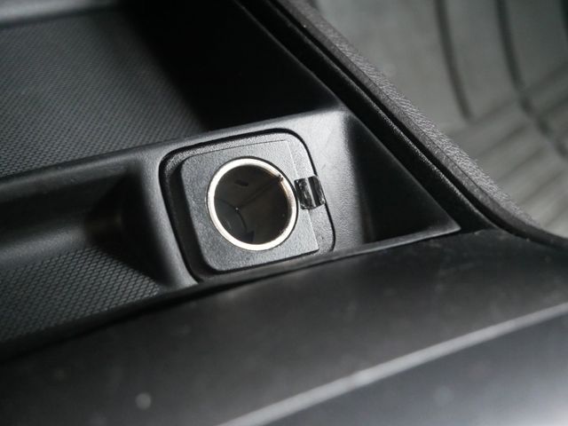 Thumbnail: 2013 Ford Fusion - 12