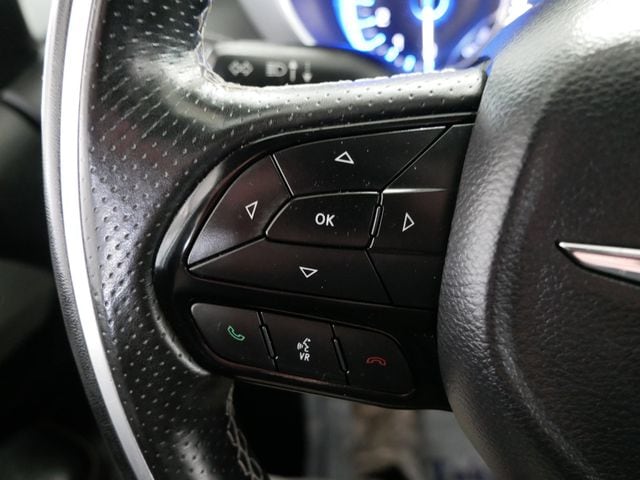 Thumbnail: 2019 Chrysler Pacifica - 27