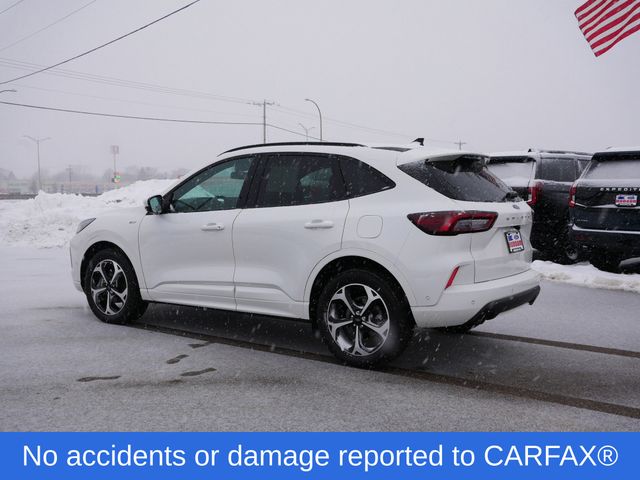 Thumbnail: 2023 Ford Escape - 3