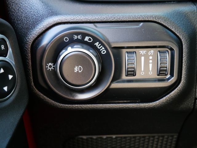 Thumbnail: 2021 Jeep Wrangler - 20