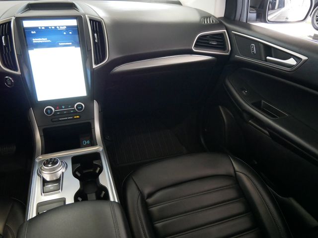 Thumbnail: 2022 Ford Edge - 14