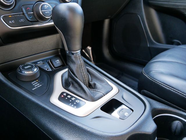 Thumbnail: 2014 Jeep Cherokee - 15