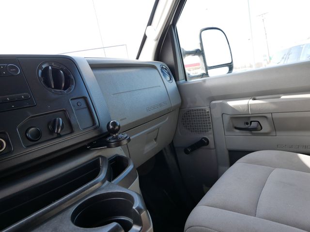 Thumbnail: 2009 Ford Econoline - 8