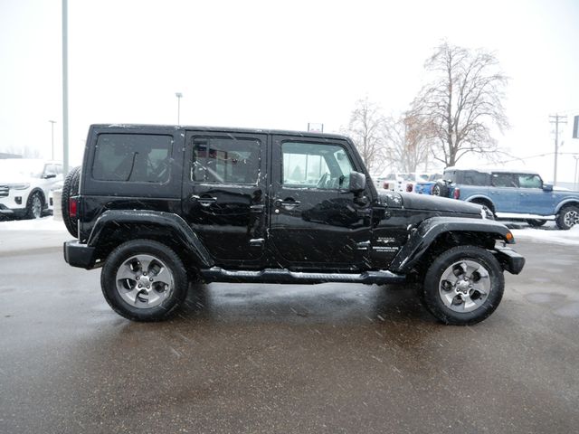 Thumbnail: 2017 Jeep Wrangler - 7