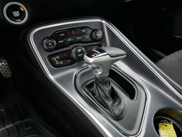 2017 Dodge Challenger GT 14