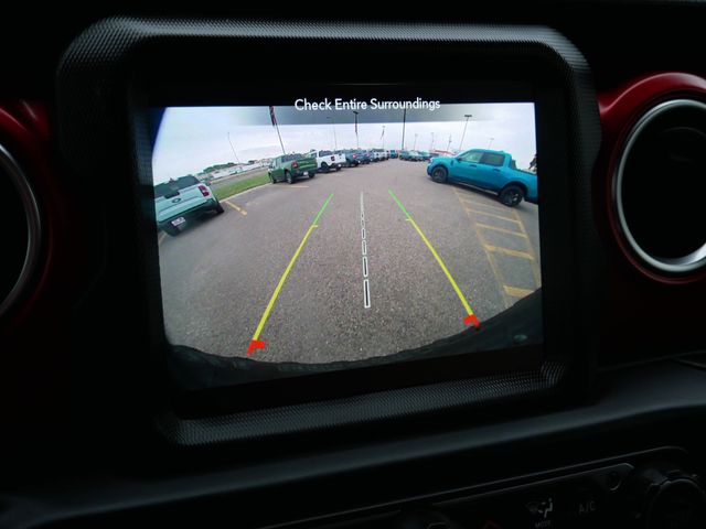 Thumbnail: 2023 Jeep Wrangler - 32