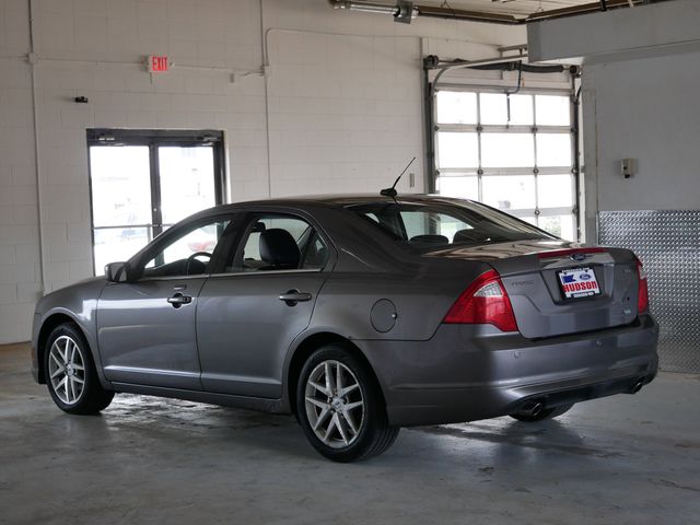 Thumbnail: 2010 Ford Fusion - 3
