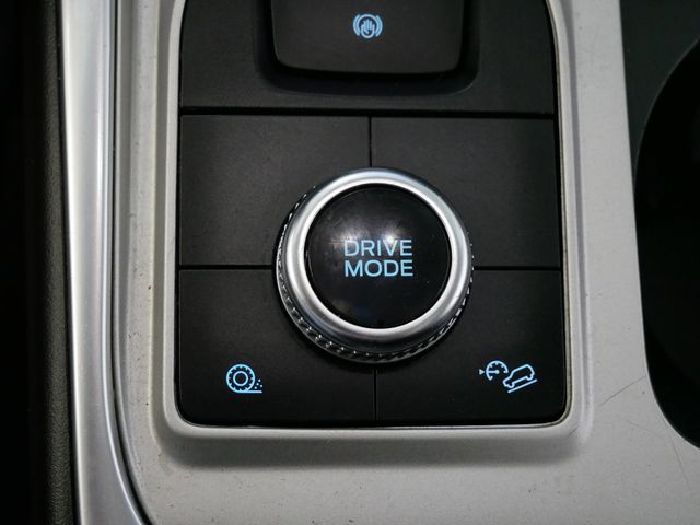 Thumbnail: 2023 Ford Explorer - 22