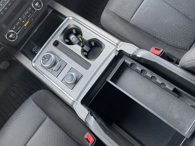 Thumbnail: 2019 Ford Expedition - 24