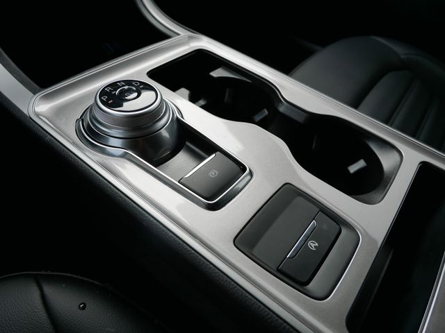 Thumbnail: 2023 Ford Edge - 13