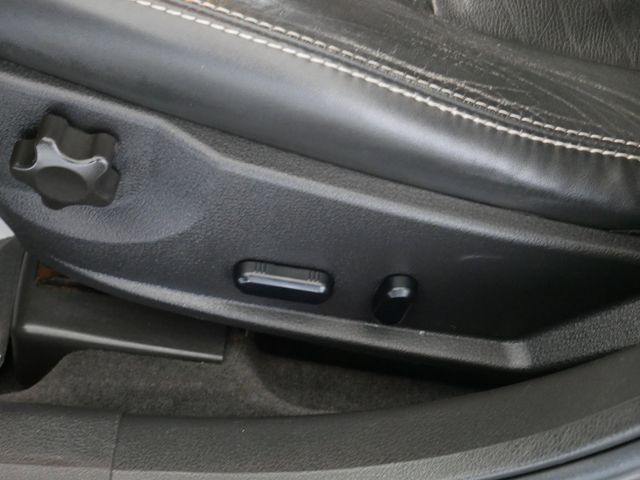 Thumbnail: 2010 Ford Fusion - 15