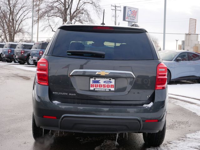 Thumbnail: 2017 Chevrolet Equinox - 16