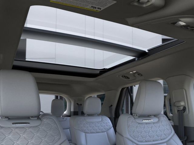 Thumbnail: 2025 Ford Explorer - 22
