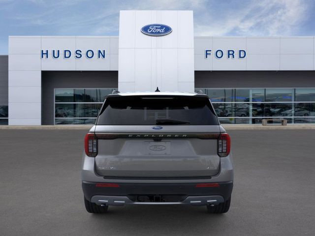 Thumbnail: 2025 Ford Explorer - 5