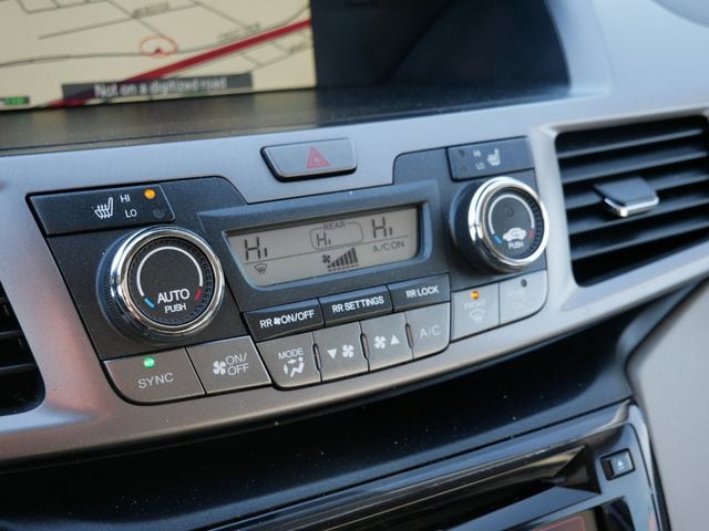 Thumbnail: 2015 Honda Odyssey - 13