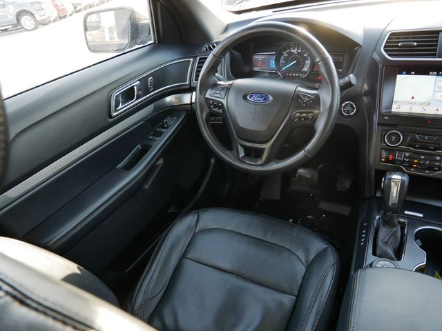 Thumbnail: 2018 Ford Explorer - 6