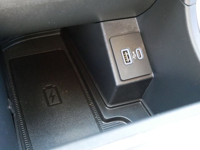 Thumbnail: 2024 Ford Edge - 21