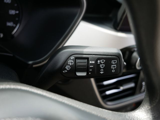 Thumbnail: 2022 Ford Escape - 26