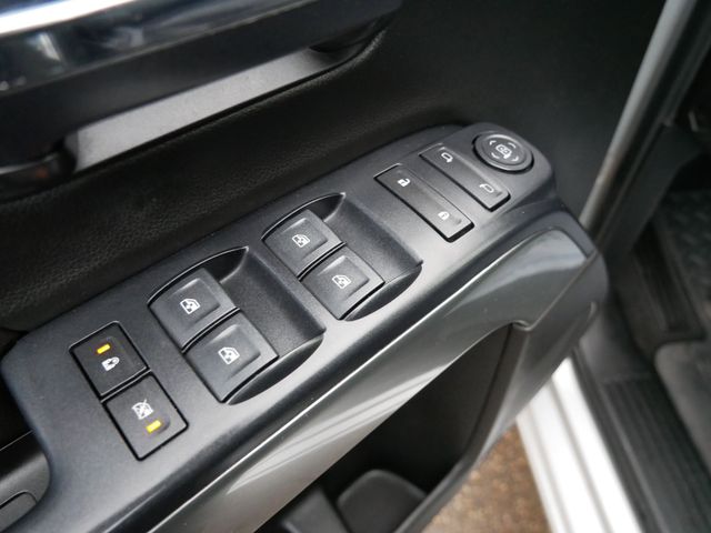 Thumbnail: 2019 Chevrolet Silverado 1500 - 22