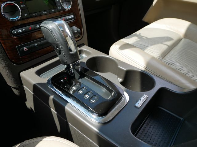 Thumbnail: 2008 Ford Taurus X - 18