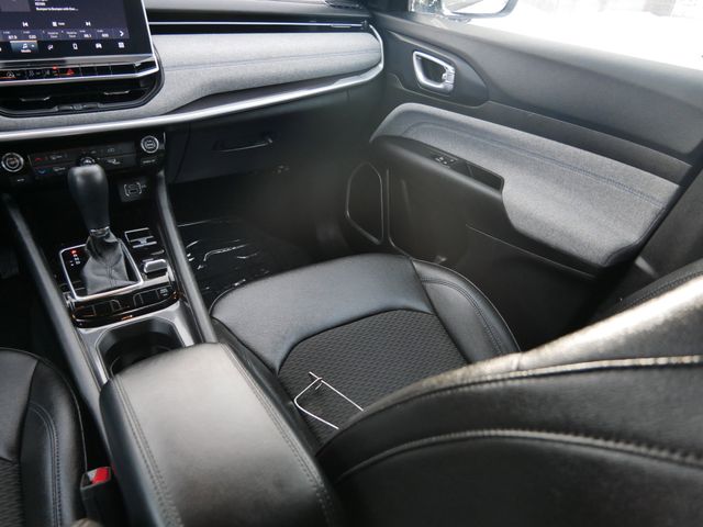 Thumbnail: 2024 Jeep Compass - 9