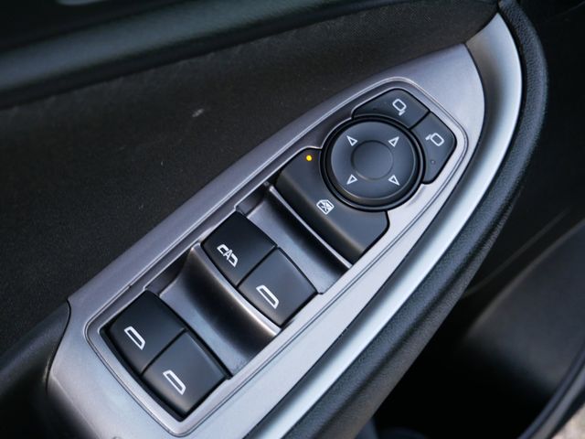 Thumbnail: 2023 Chevrolet Malibu - 22