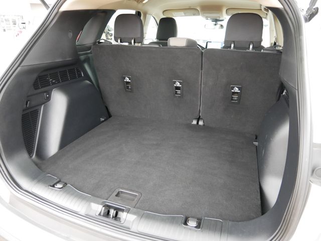 Thumbnail: 2020 Ford Escape - 4