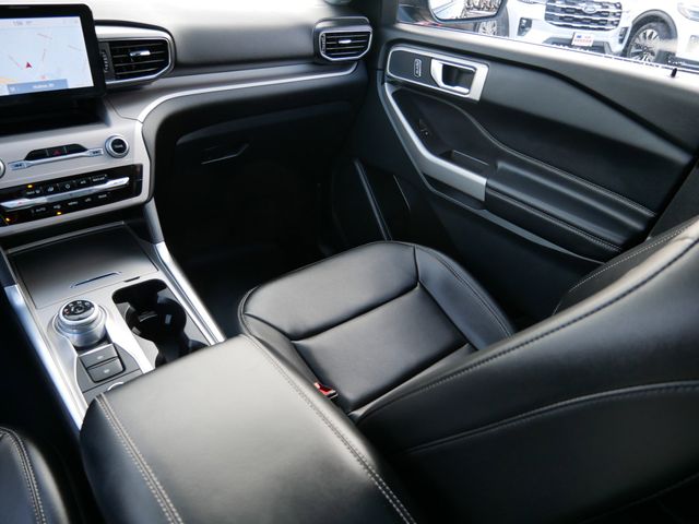 Thumbnail: 2023 Ford Explorer - 11