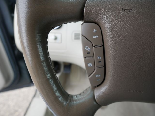 Thumbnail: 2006 Cadillac DTS - 25