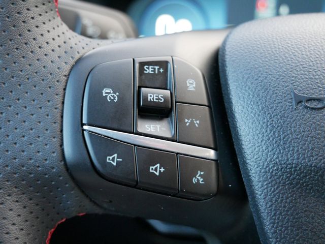 Thumbnail: 2023 Ford Escape - 24