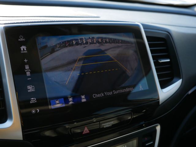 Thumbnail: 2019 Honda Ridgeline - 25