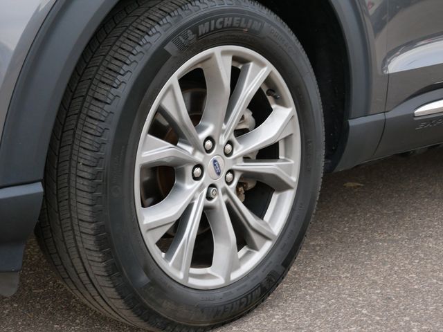 Thumbnail: 2022 Ford Explorer - 24